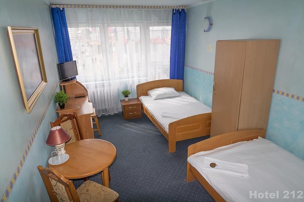 Hotel 212 Warsaw Room photo